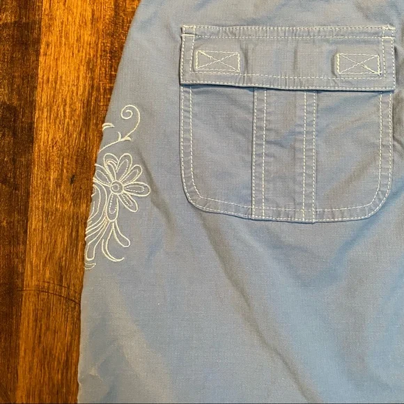 Kühl • Blue Skirt with Floral Embroidery - Picture 9 of 10